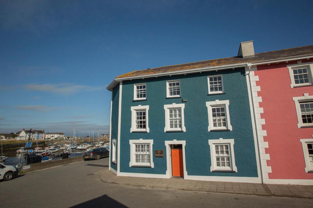 Hive Townhouse Hotell Aberaeron Exteriör bild