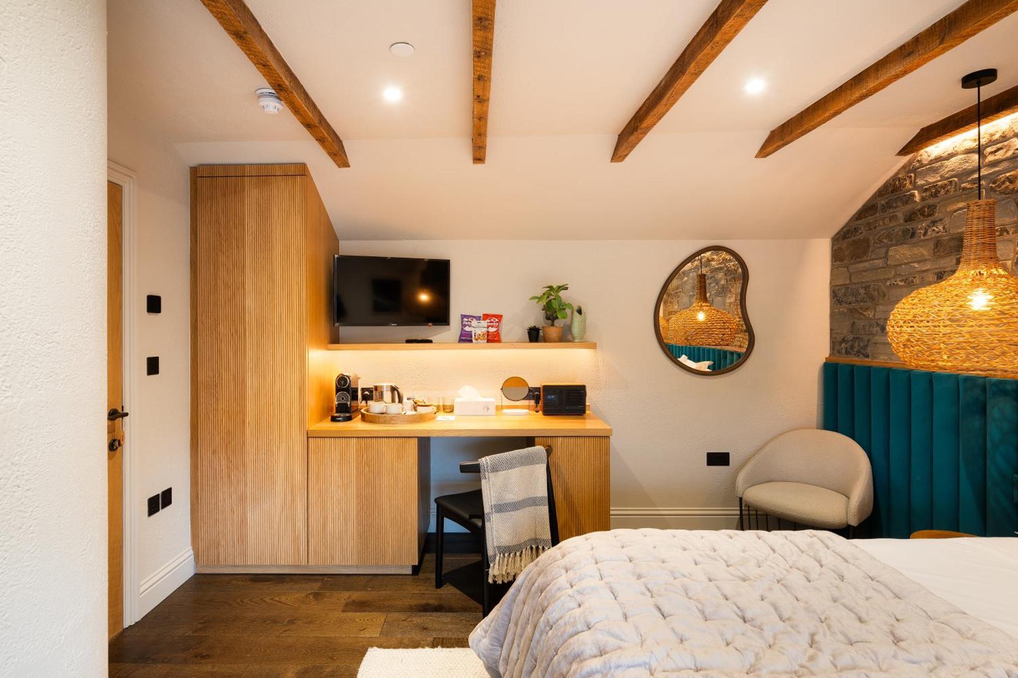 Hive Townhouse Hotell Aberaeron Exteriör bild