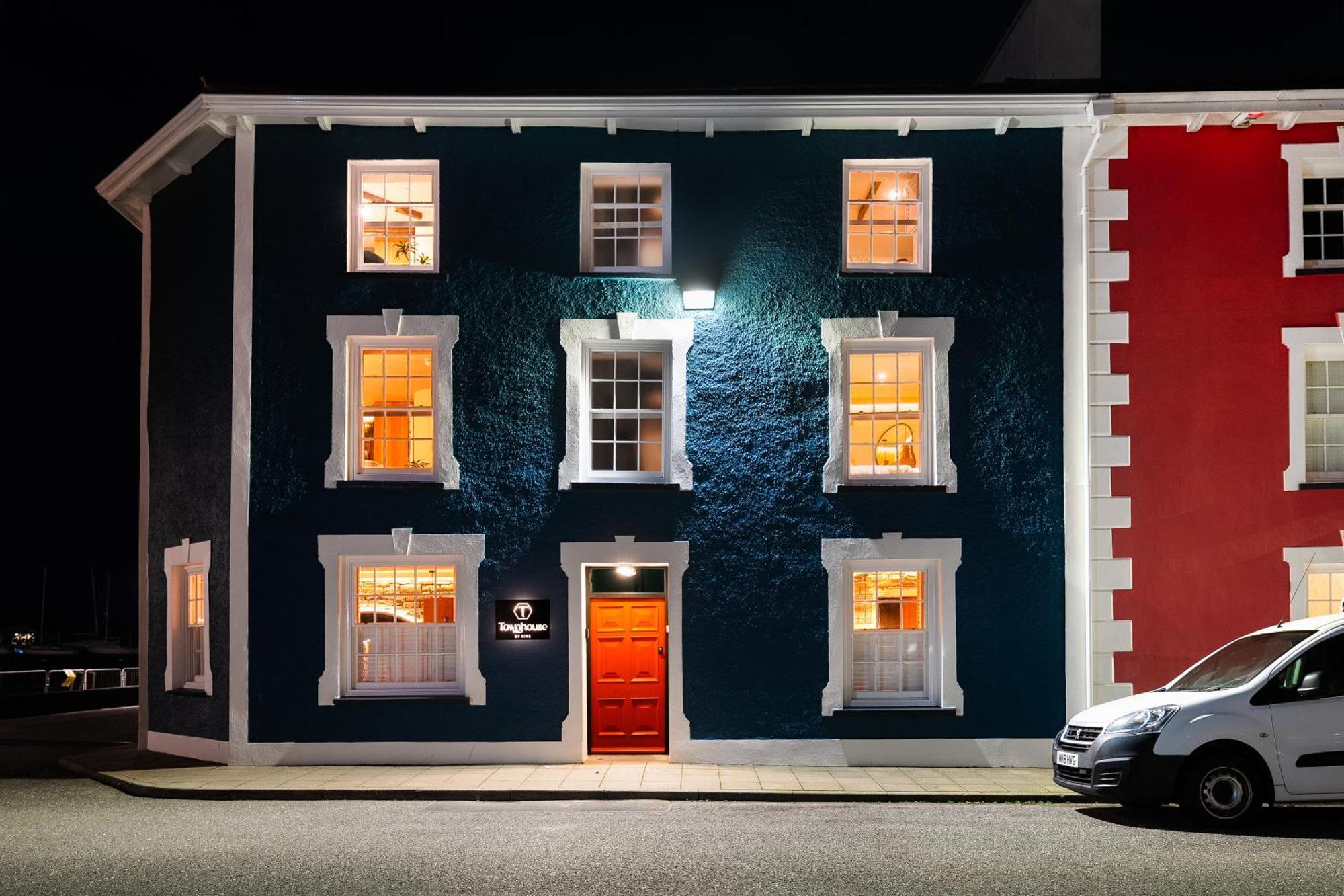 Hive Townhouse Hotell Aberaeron Exteriör bild