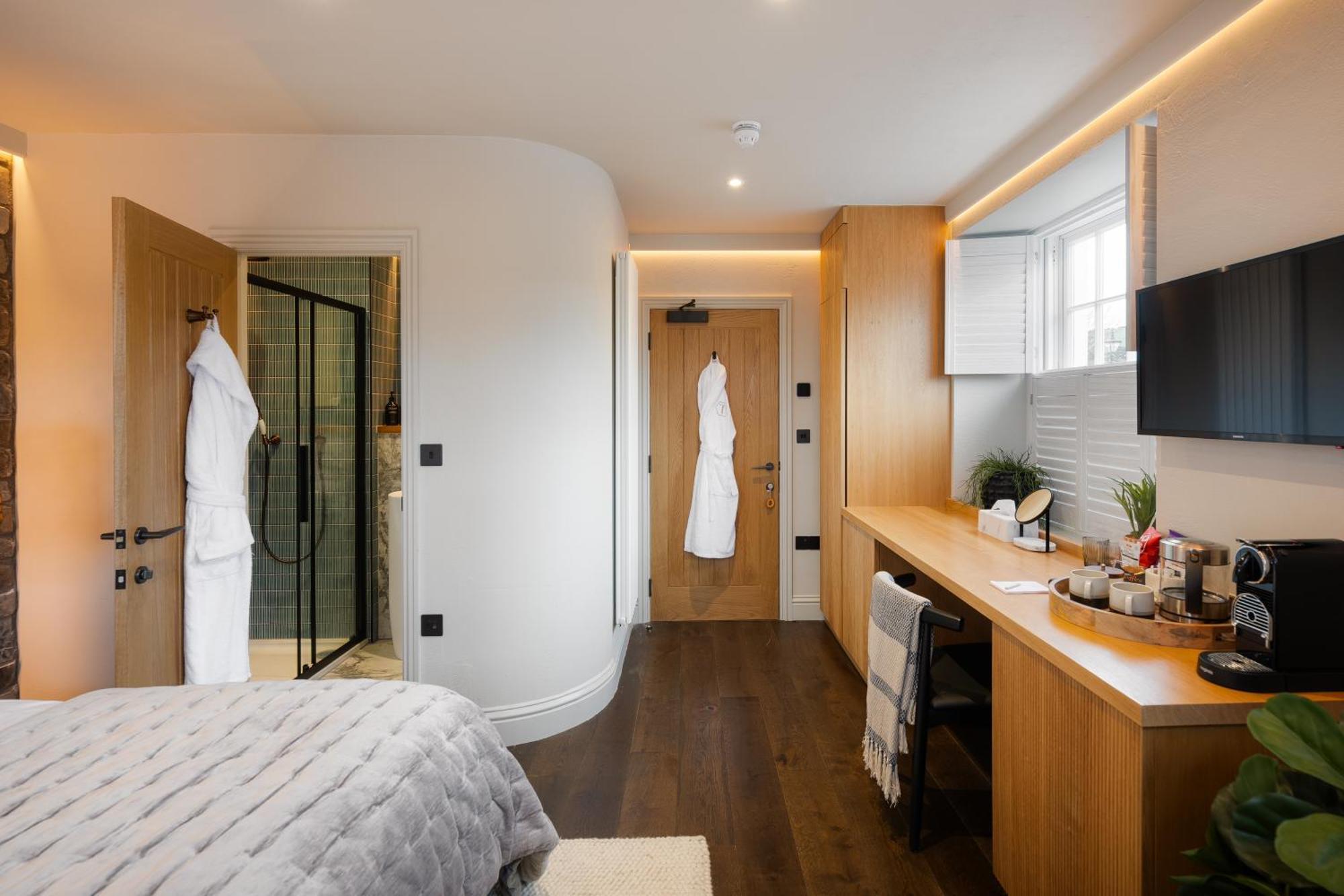 Hive Townhouse Hotell Aberaeron Exteriör bild