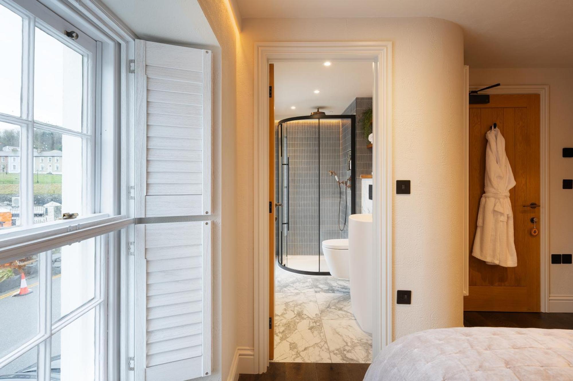 Hive Townhouse Hotell Aberaeron Exteriör bild