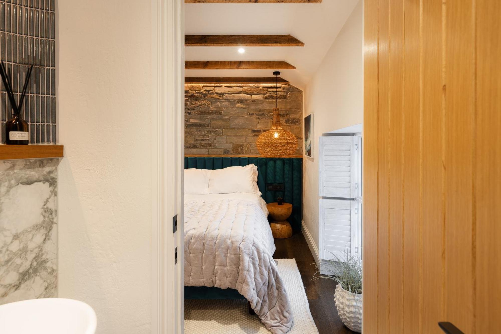 Hive Townhouse Hotell Aberaeron Exteriör bild