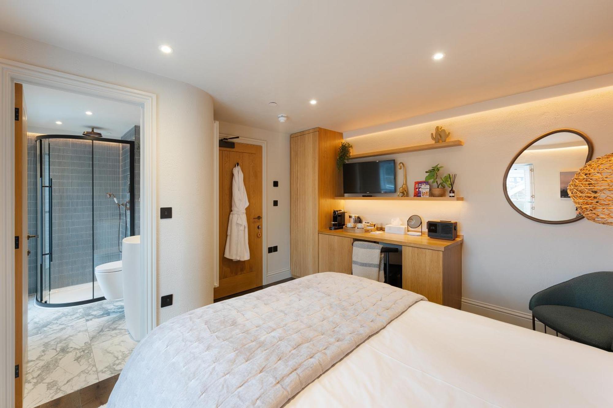 Hive Townhouse Hotell Aberaeron Exteriör bild