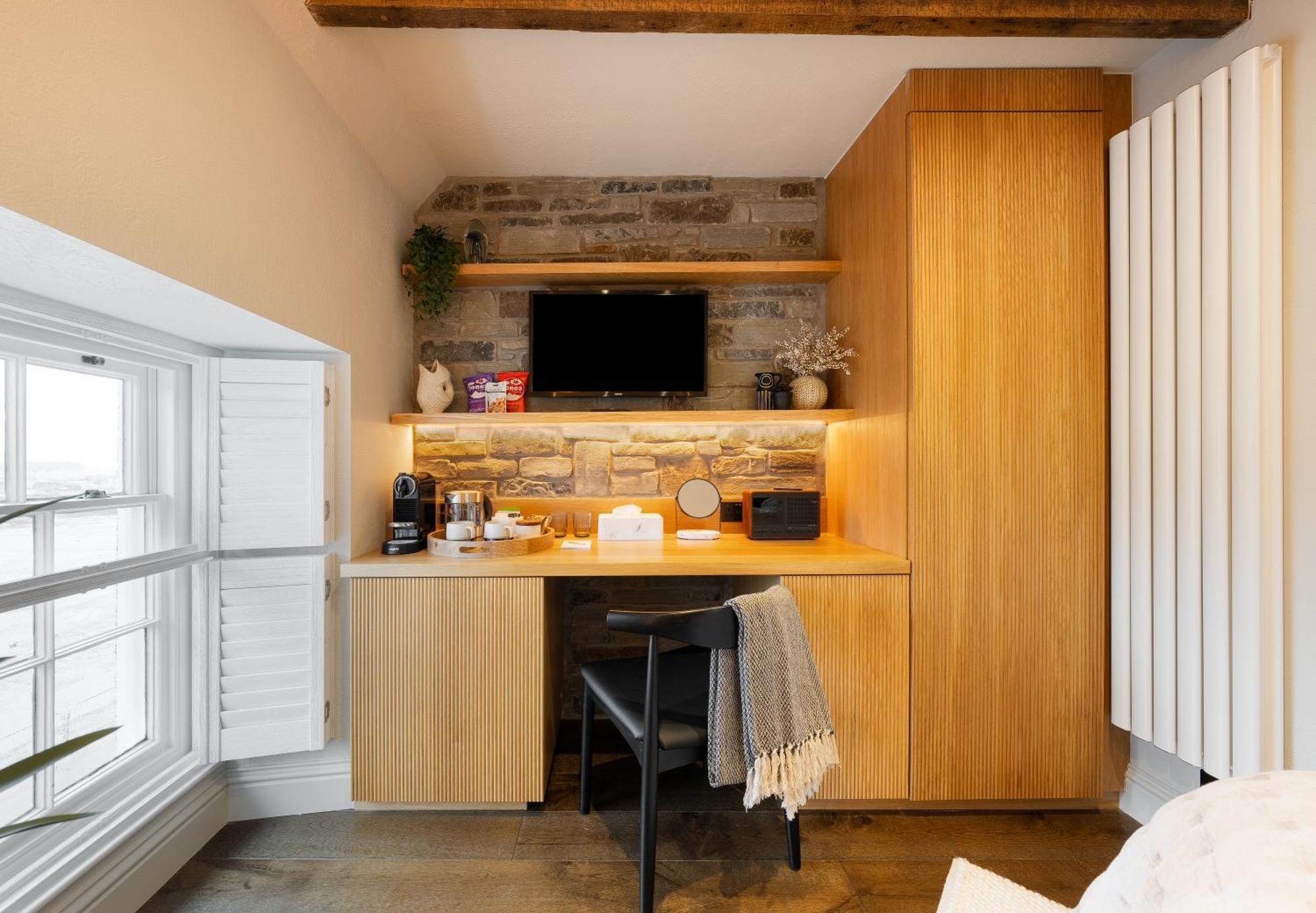 Hive Townhouse Hotell Aberaeron Exteriör bild